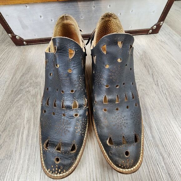 Anthropologie Musse & Cloud Coolise Laser Cut Ankle Boots Size 8 - Picture 2 of 9